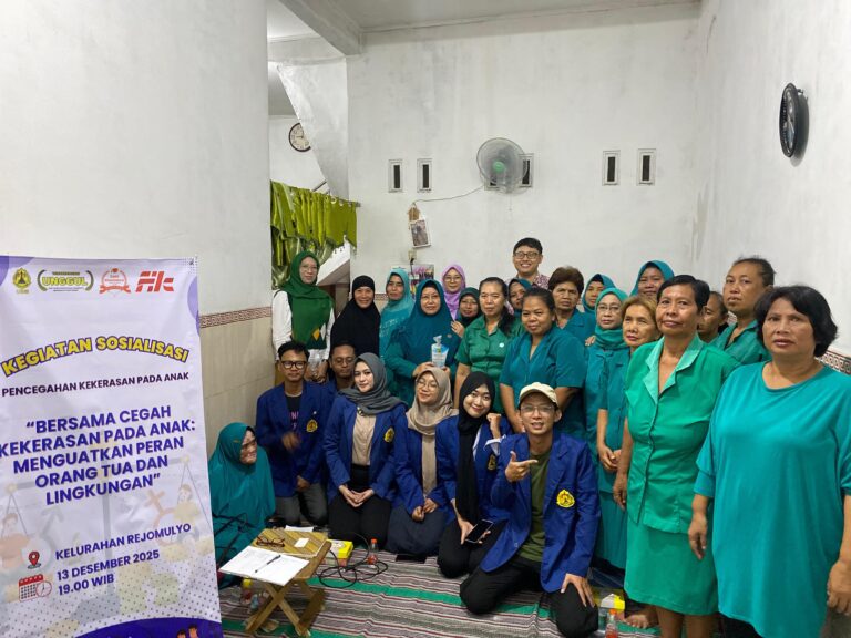 Mahasiswa Ilmu Komunikasi USM Sosialisasikan Pencegahan Kekerasan Anak di Rejomulyo