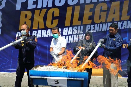 Pemkab Kudus Konsisten Perangi Peredaran Rokok Ilegal