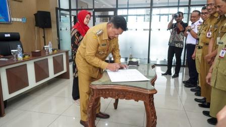 Mantapkan Tata Kelola, Wali Kota Salatiga Teken Rencana Aksi Satu Data 2026