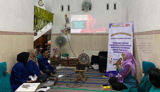 Mahasiswa Ilkom USM Sosialisasi Pencegahan Kekerasan pada Anak di Kelurahan Rejomulyo