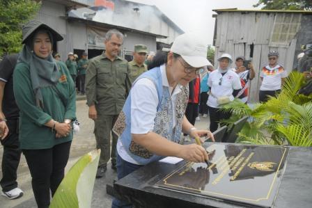 Agustina Wilujeng Apreasiasi IPAL Masyarakat Bandarharjo untuk Atasi Pencemaran Limbah Produksi Mangut