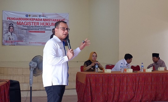 Tim PkM Magister Hukum USM Beri Edukasi Literasi Hukum Digital di Kelurahan Padangsari