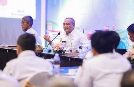 Jelang Ramadan dan Idul Fitri 2026, Gubernur Jateng Sebut Pengendalian Pangan Jadi Perhatian Utama