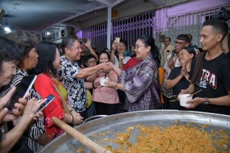 Gelar Pasar Imlek Semawis 2026, Agustina Wilujeng Komitmen Dukung Kegiatan Budaya Penggerak Ekonomi Masyarakat