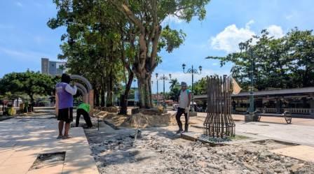 Pemkab Rembang Lakukan Perbaikan Sementara Alun-Alun Sisi Timur