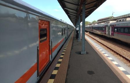 Gangguan di Bumiayu Picu Lonjakan Lalu Lintas KA Jalur Utara, KAI Perketat Pengamanan Perlintasan