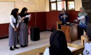Tim PkM USM Beri Pelatihan Pengembangan Ide Bisnis dan Business Model Canvas di SMK Negeri 1 Bawen