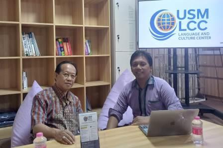 Dr Adi Ekopriyono dan Adiprana Yogatama dalam live streaming instagram USM LCC.