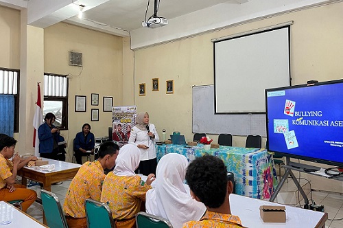 Mahasiswa Ilkom USM Beri Edukasi Anti-Bullying ke Siswa SMPN 29 Semarang