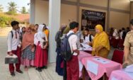 Pemkab Magelang Mulai Salurkan Seragam Gratis bagi Siswa Baru