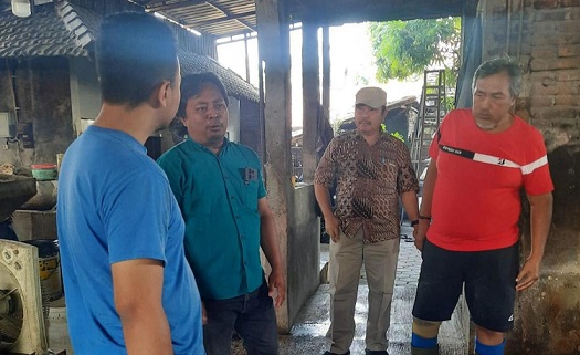 Tim PkM USM Beri Pendampingan ke Pelaku UMKM Tahu Iqbal Kudus