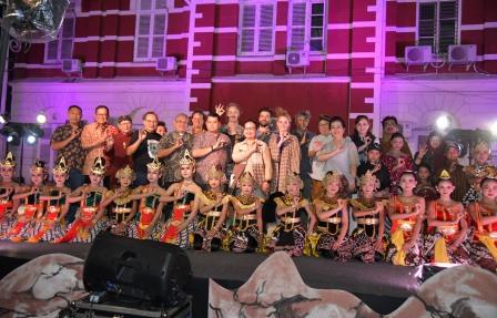 Wali Kota Agustina Nilai Wayang Miliki Kekuatan untuk Pertemukan Masyarakat Lewat Seni Tradisi