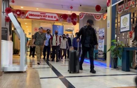 KPK Angkut 3 Koper Hitam Usai Geledah Kantor Kementerian ATR/BPN