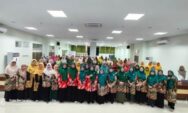 Ibu-ibu Aisyiyah Dilatih Metode Penelitian